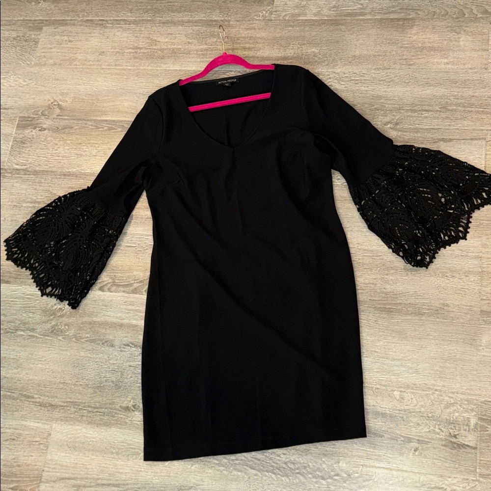Boston Proper Travel Collection black statement bell lace sleeve dress NWT L - Picture 11 of 11